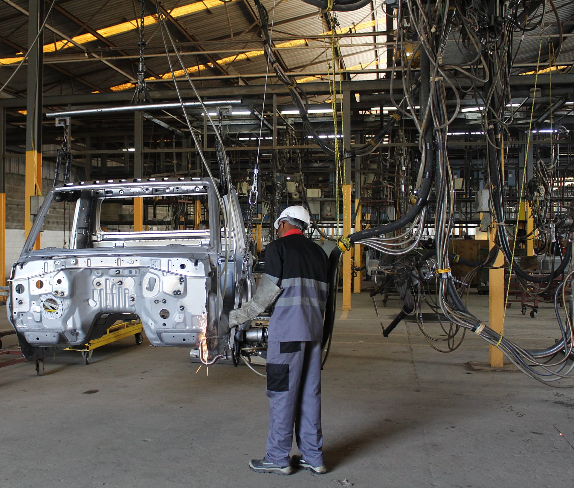 Body welding at the AVA Mombasa plant